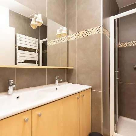 Confortable 6 Personnes A Peyragudes - Fr-1-695-42