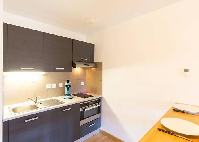 Confortable 6 Personnes A Peyragudes - Fr-1-695-42 Germ