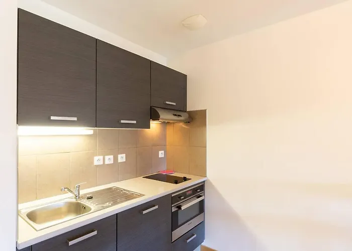 Confortable 6 Personnes A Peyragudes - Fr-1-695-42 Germ